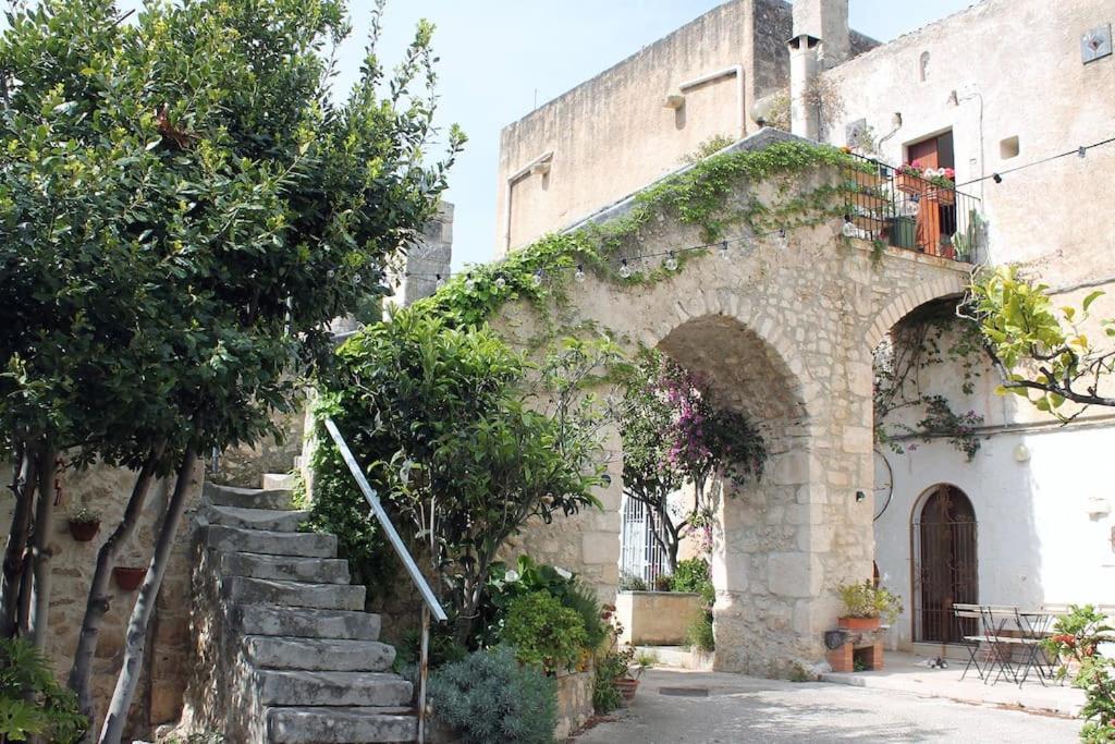 Casa Masseria Dell'800 Gargano. Le Mignole Monte SantʼAngelo Exteriér fotografie